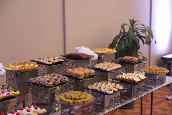 فطير مشلتت وعسل نحل في ضيافة كوفي بريك تراثية